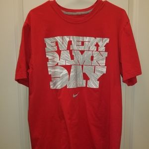 Men's Nike XL Tshirt